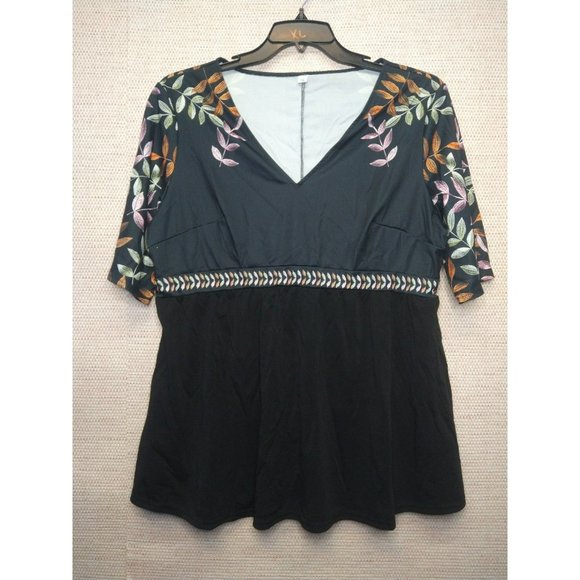 Black V Neck Blouse with Leaves Pattern and Half Sleeve Size XL - Picture 3 of 8